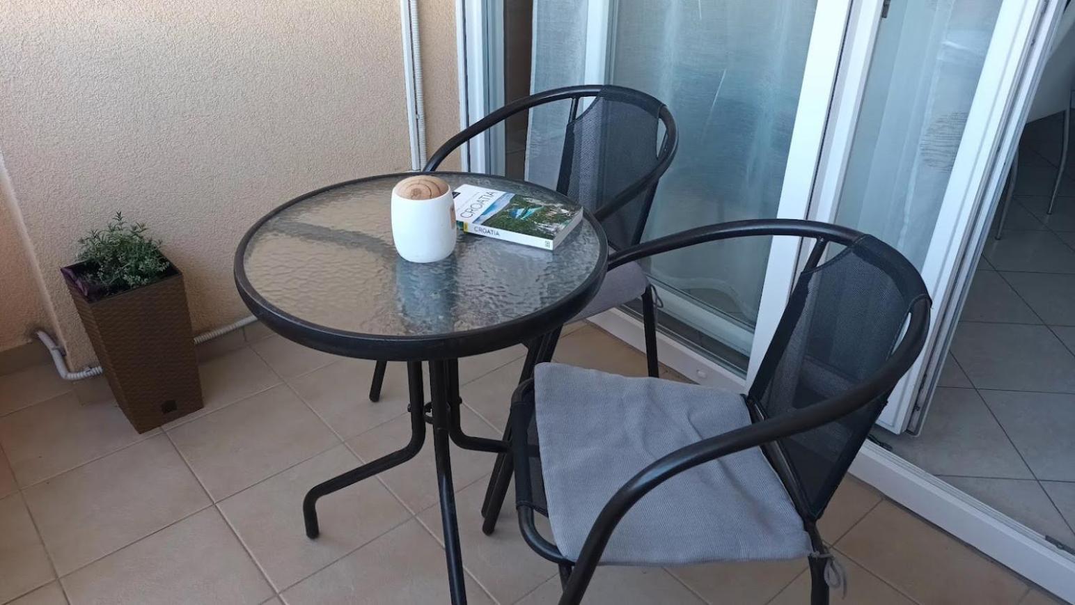 Apartman Sandra -Private Parking And Garden Zadar Eksteriør bilde